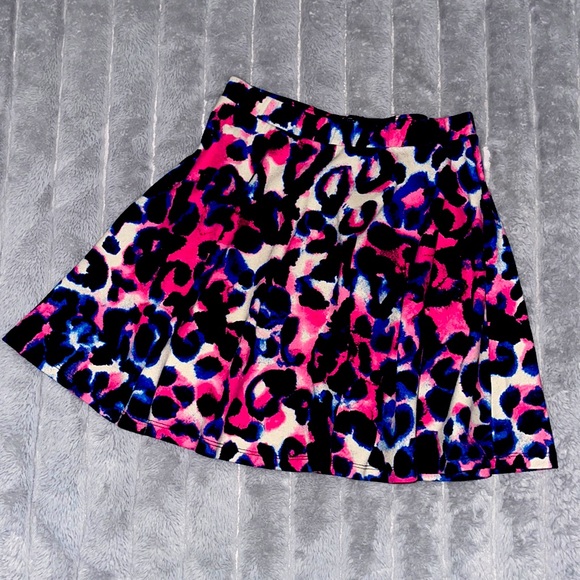 High waisted pleated skirt - Picture 1 of 1